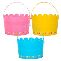 Plastic Easter Buckets with Scalloped Tops — Dollar Tree (SKU 192569)