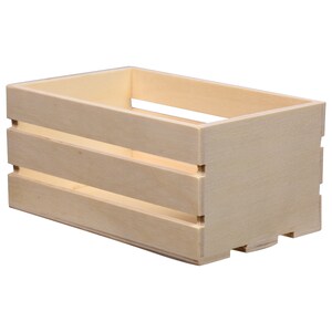 Amazon.com: EZDC Set of 3 Nesting Wooden Crates, 16 x 12” Wall Mounted  Wooden Basket, Storage Crates, Wooden Crate Box for Storage, Display  Risers, Decoration : Everything Else