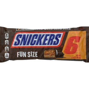 Snickers Shakers seasoning blend! #newdollartreefinds #dollartreefinds  #dollartree 