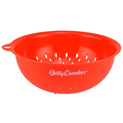 Bulk Betty Crocker Red Plastic Colanders, 8.25 in. Dollar Tree