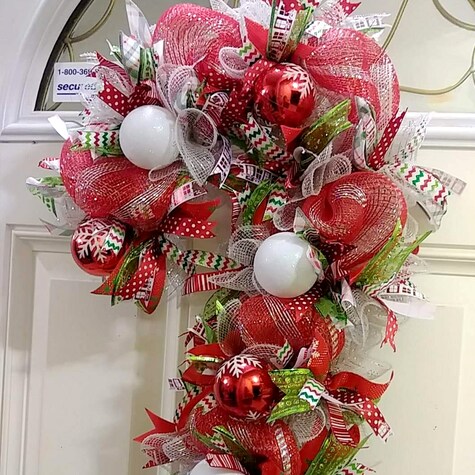 Festive DIY Candy Cane Wreath