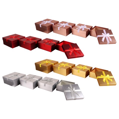 View Square Foil Giftbox with Bow