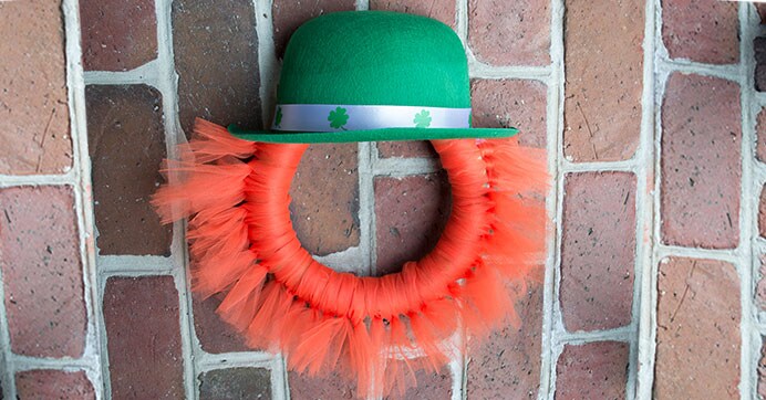 DIY St. Patrick's Day Leprechaun Wreath